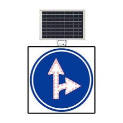 İleri̇ Ve Sağa Mecburi̇ Yön 600X600 Mm 